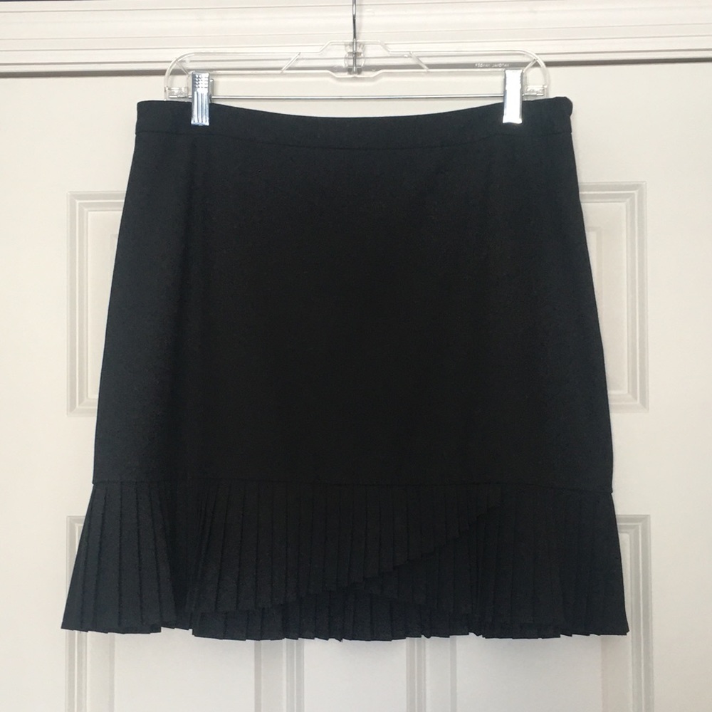 The LIMITED pleated flutter skirt